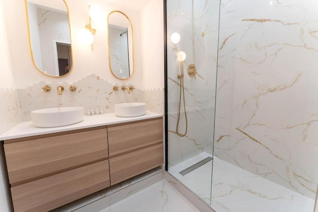 Elegant 4 Pieces Au Centre De Apartment *
